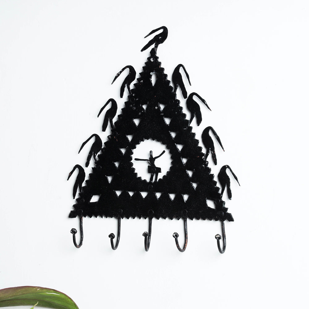 Iron wall hanging