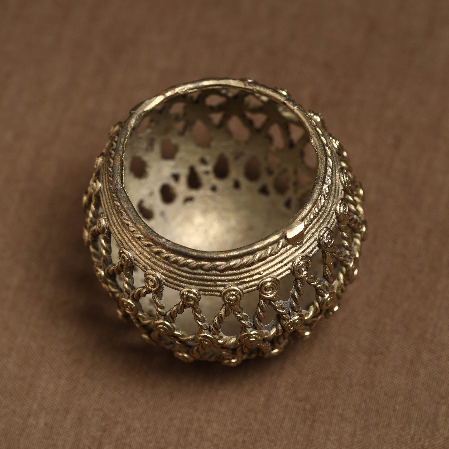 Buy Tribal Odisha Dokra Handmade Candle Stand Online at iTokri.com