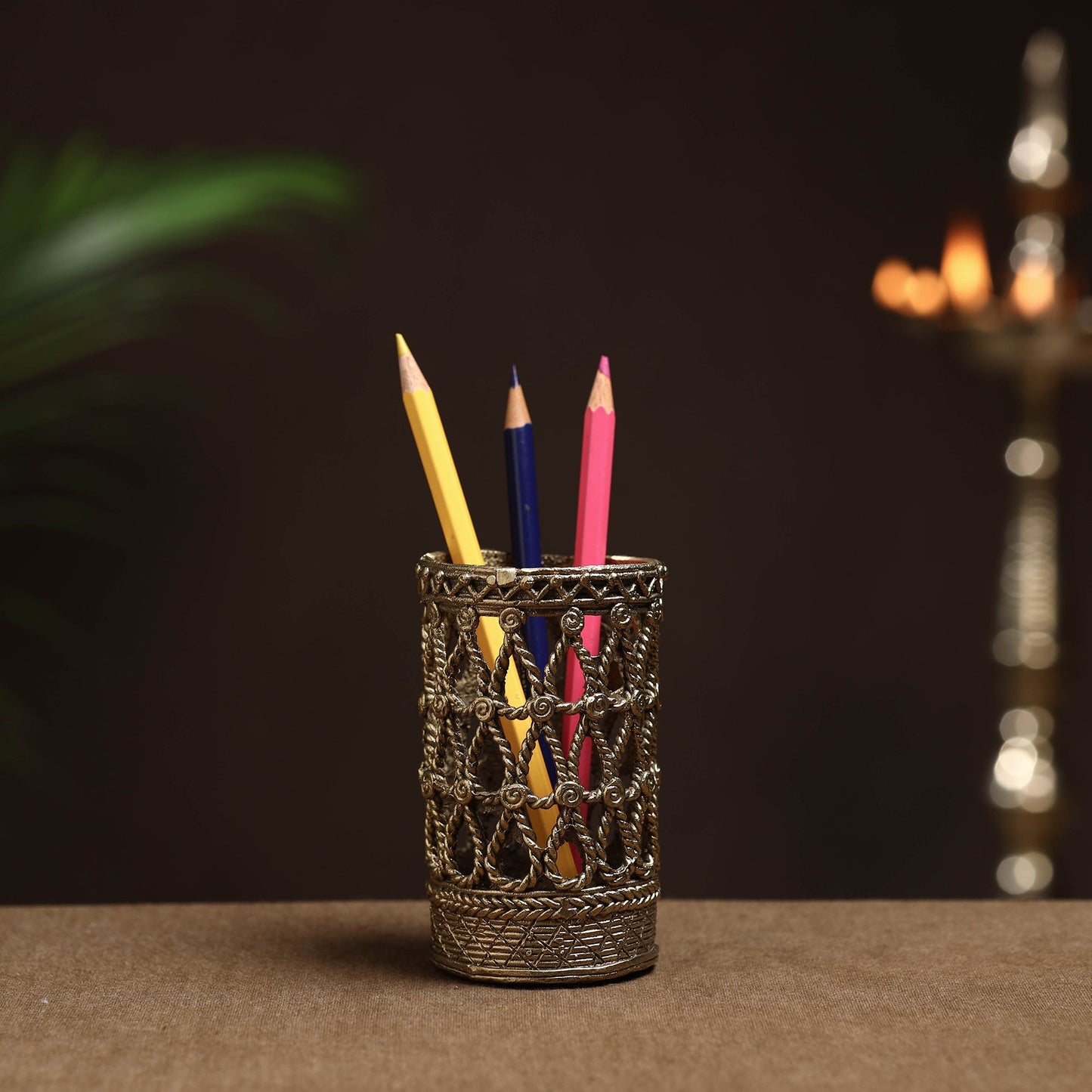 Tribal Odisha Dokra Handmade Pen Stand Online at iTokri.com