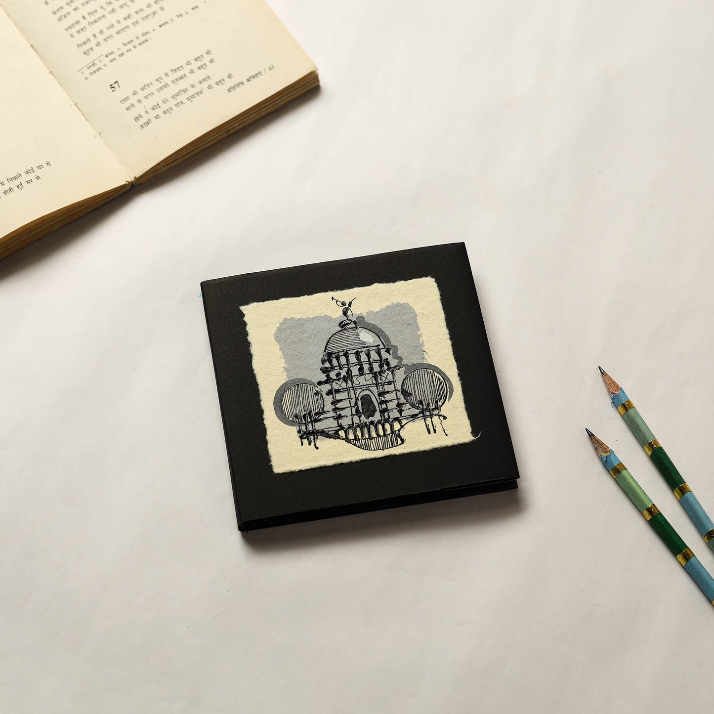 Victoria Memorial - Handpainted Handmade Paper Diary