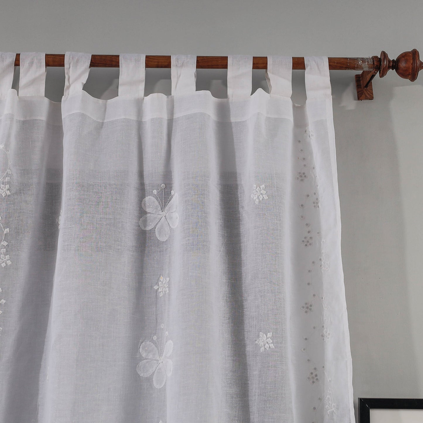 Buy Applique Patti Kaam Pure Cotton Door Curtain from Rampur Online l iTokri.com