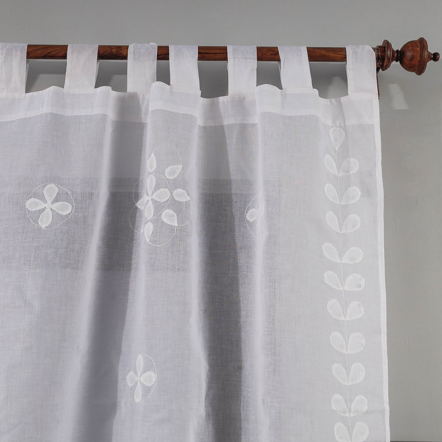 Buy Applique Patti Kaam Pure Cotton Door Curtain from Rampur Online l iTokri.com