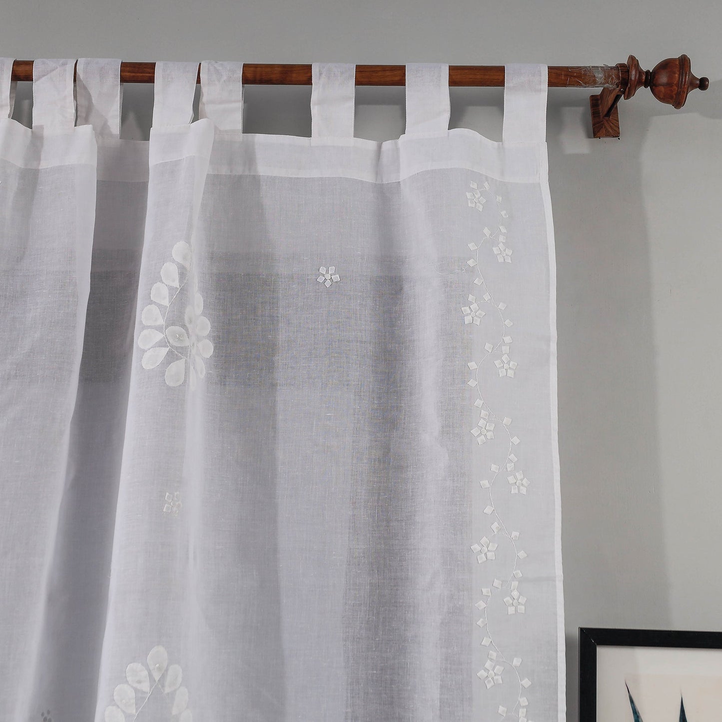 Buy Applique Patti Kaam Pure Cotton Door Curtain from Rampur Online l iTokri.com
