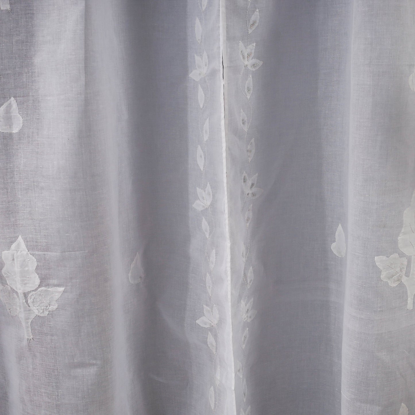 Applique Patti Kaam Pure Cotton Door Curtain from Rampur