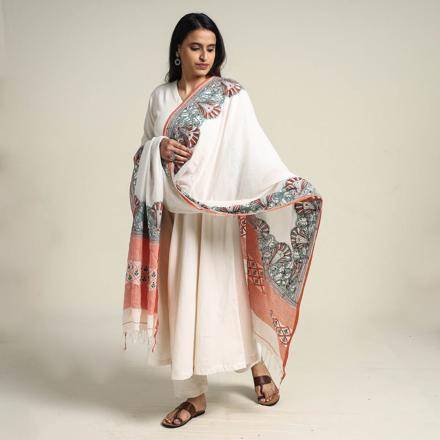 Bengal Kantha Embroidered Cotton Handloom Dupatta Online at iTokri.com