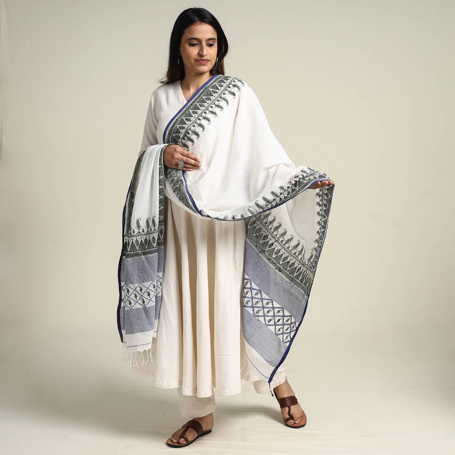 White - Bengal Kantha Embroidered Cotton Handloom Dupatta