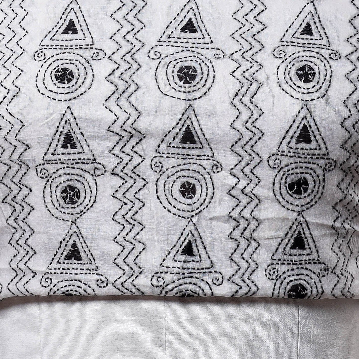 White Bengal Kantha Embroidery Handloom Cotton Blouse Piece