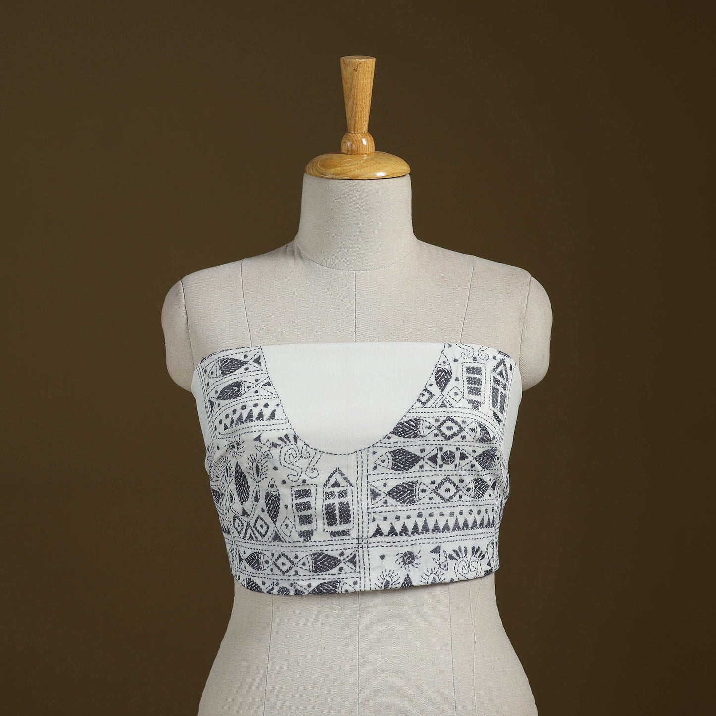 White Cotton Bengal Kantha Stitch Blouse Piece