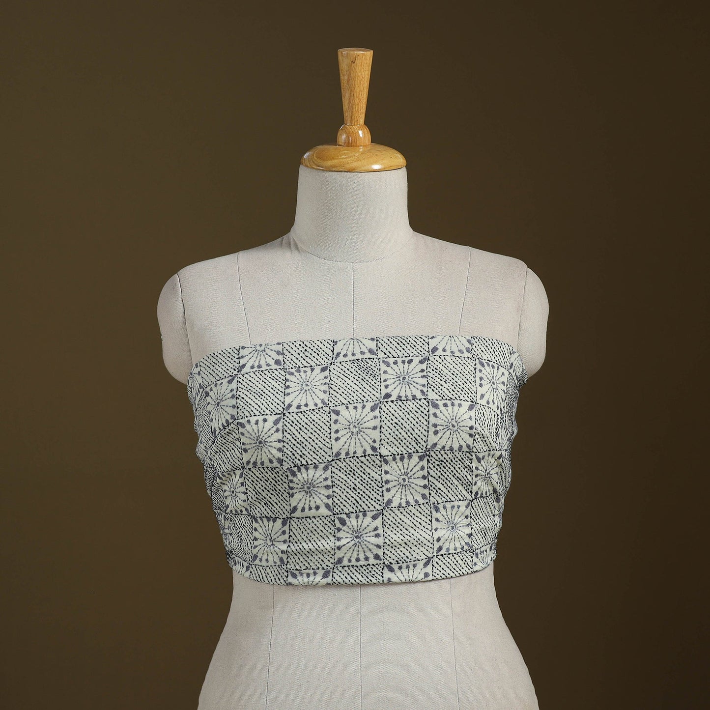 White Cotton Bengal Kantha Stitch Blouse Piece