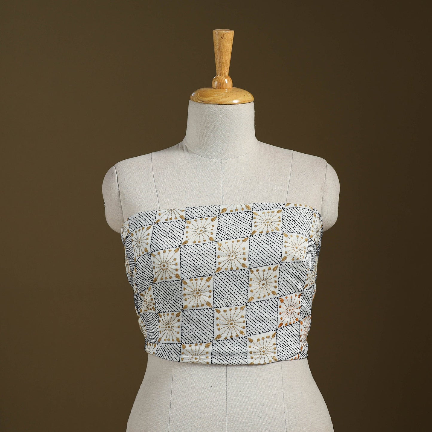 White Cotton Bengal Kantha Stitch Blouse Piece