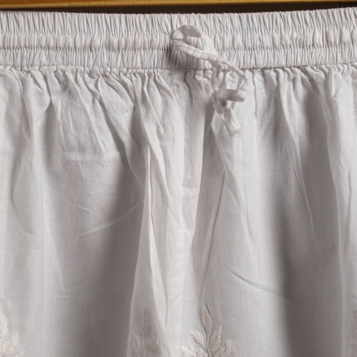 Buy White Cotton Hand Embroidery Chikankari Short