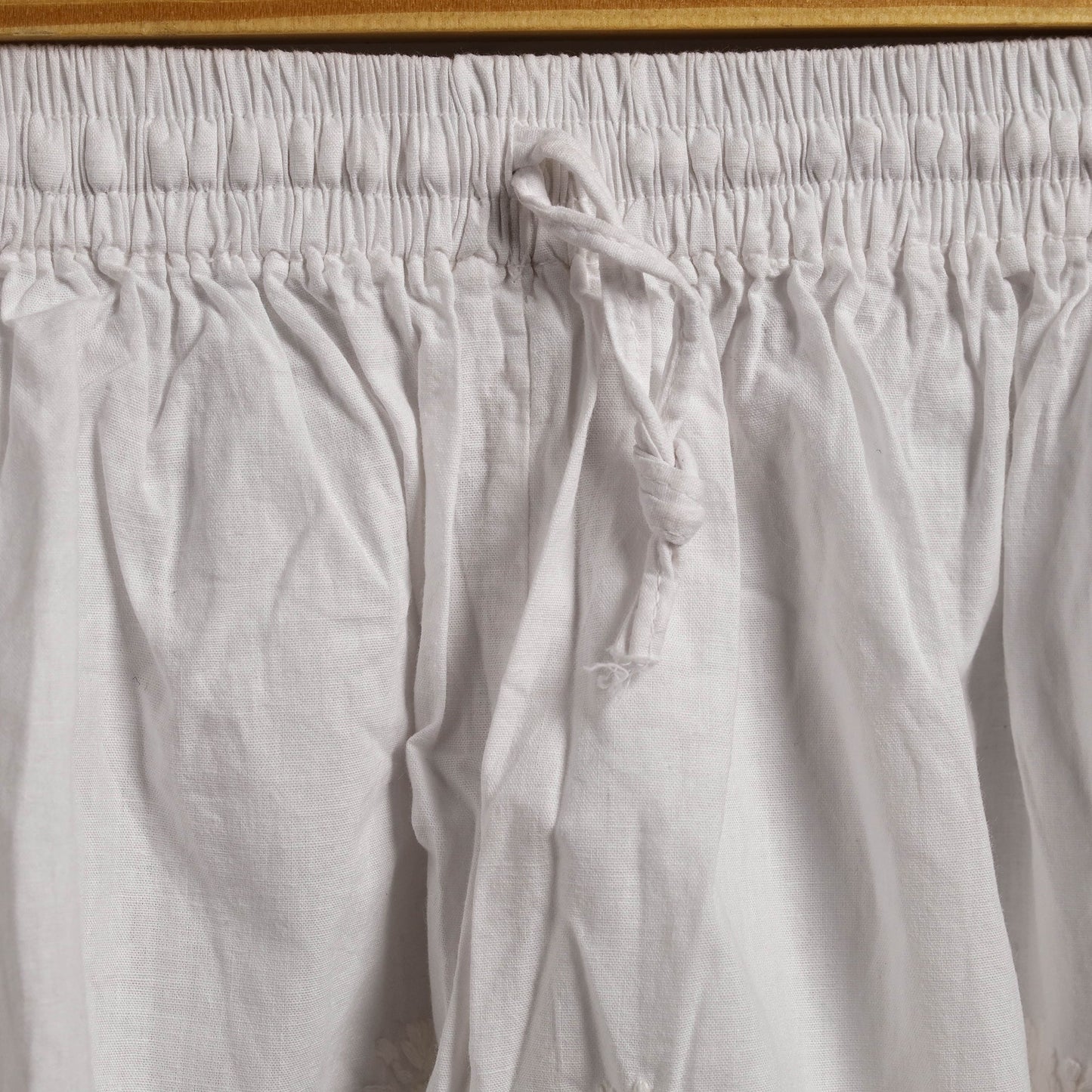 Buy White Cotton Hand Embroidery Chikankari Short