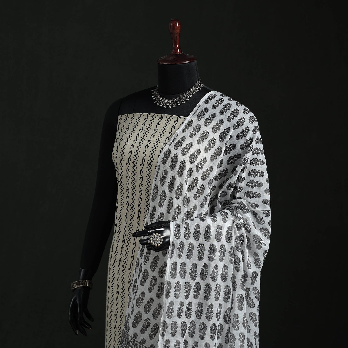Cotton jaipur printed dupatta 38 - handcrafted
