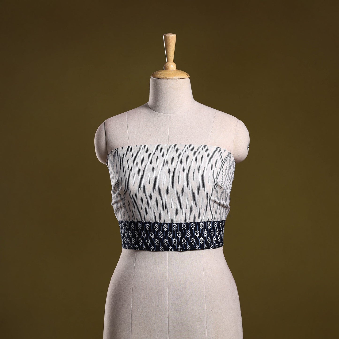 Cotton pochampally ikat blouse piece 25 - handcrafted