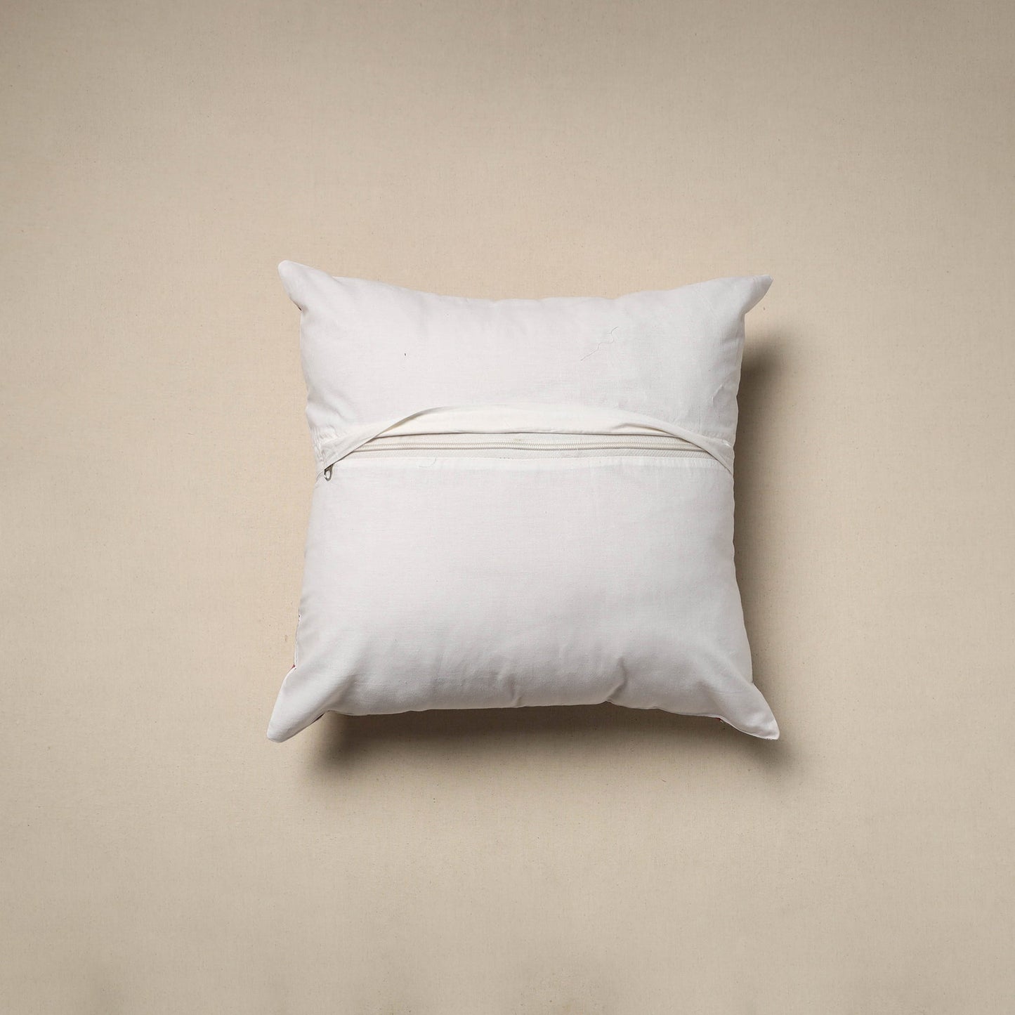 Cotton sanganeri cushion cover (16 x 16 in) 02 - handcrafted