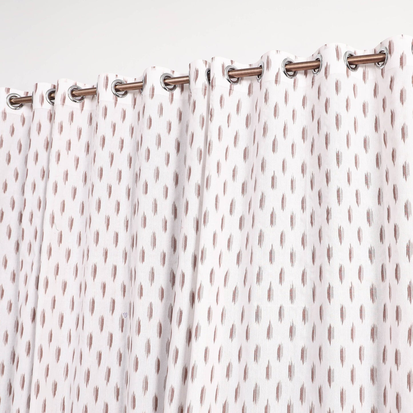 White - cotton window pochampally ikat curtain (5 x 3 feet)