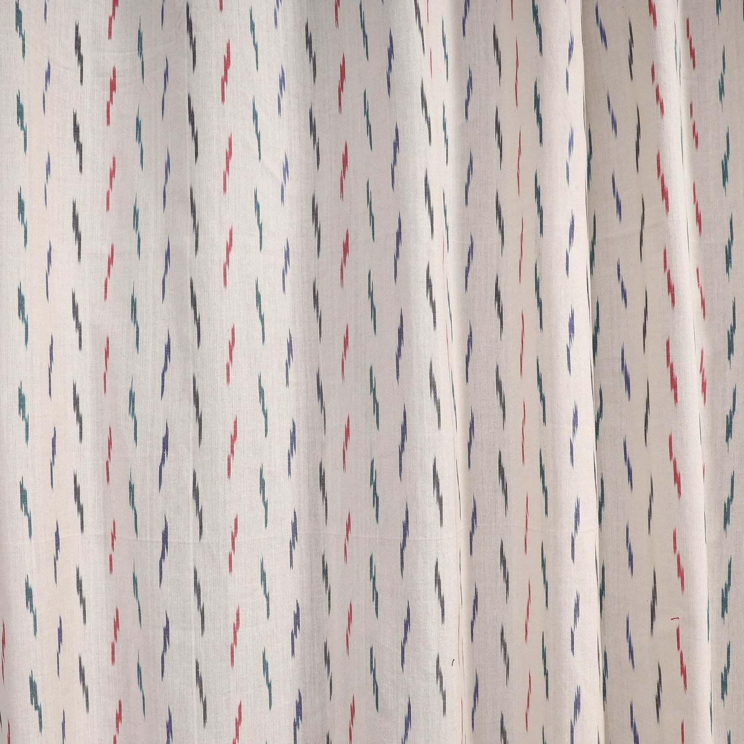 White - cotton window pochampally ikat curtain (5 x 3 feet)