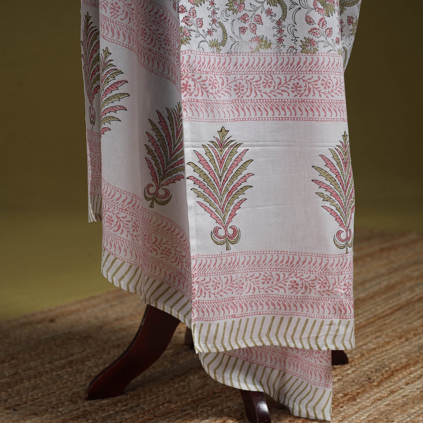Hand cotton sanganeri floral dupatta 21 - handcrafted