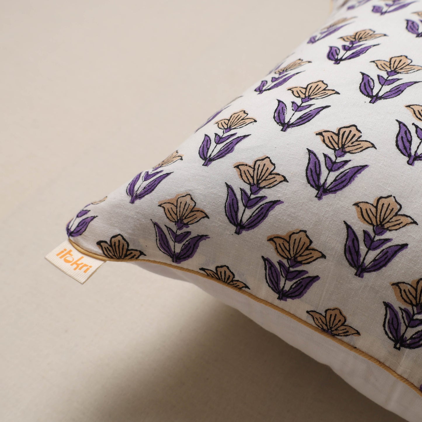 Hand sanganeri cushion cover 11 - handcrafted