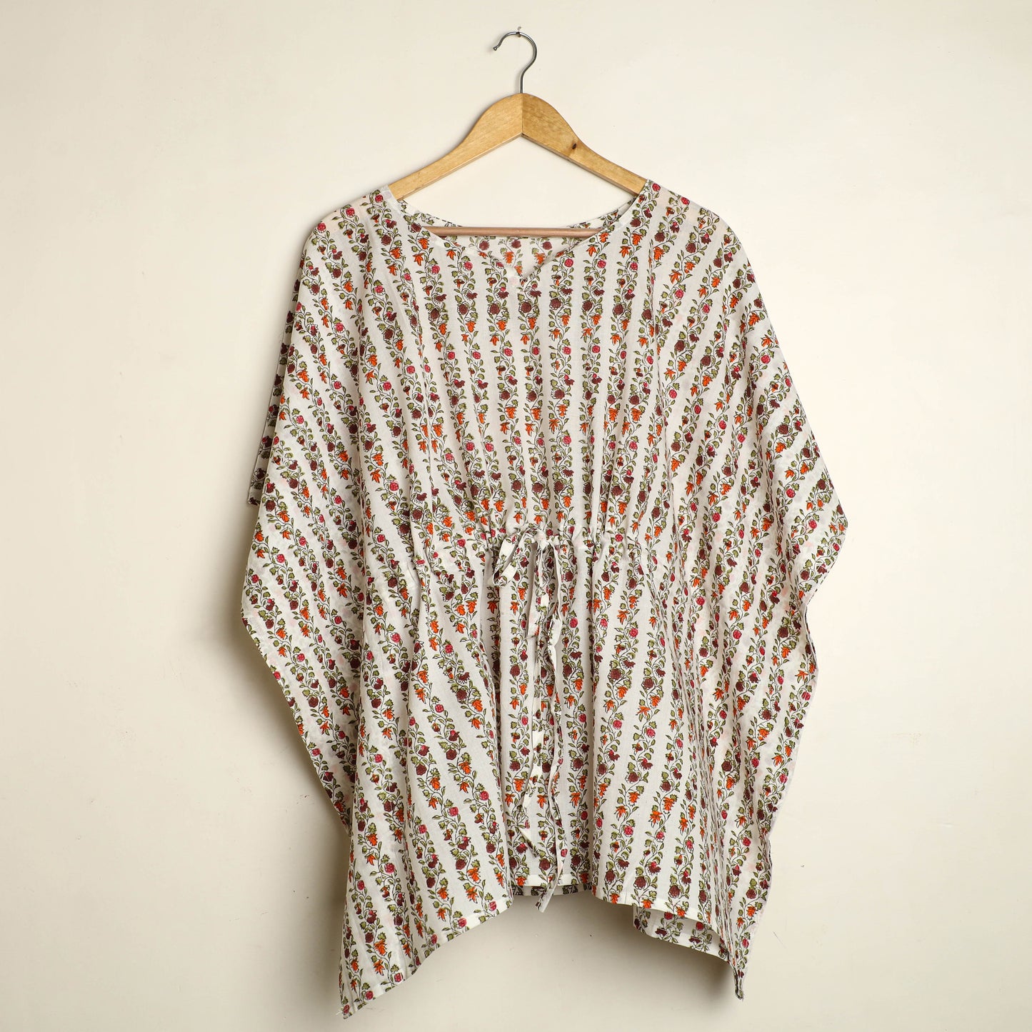 White - hand printed cotton kaftan & pyjama night suit set