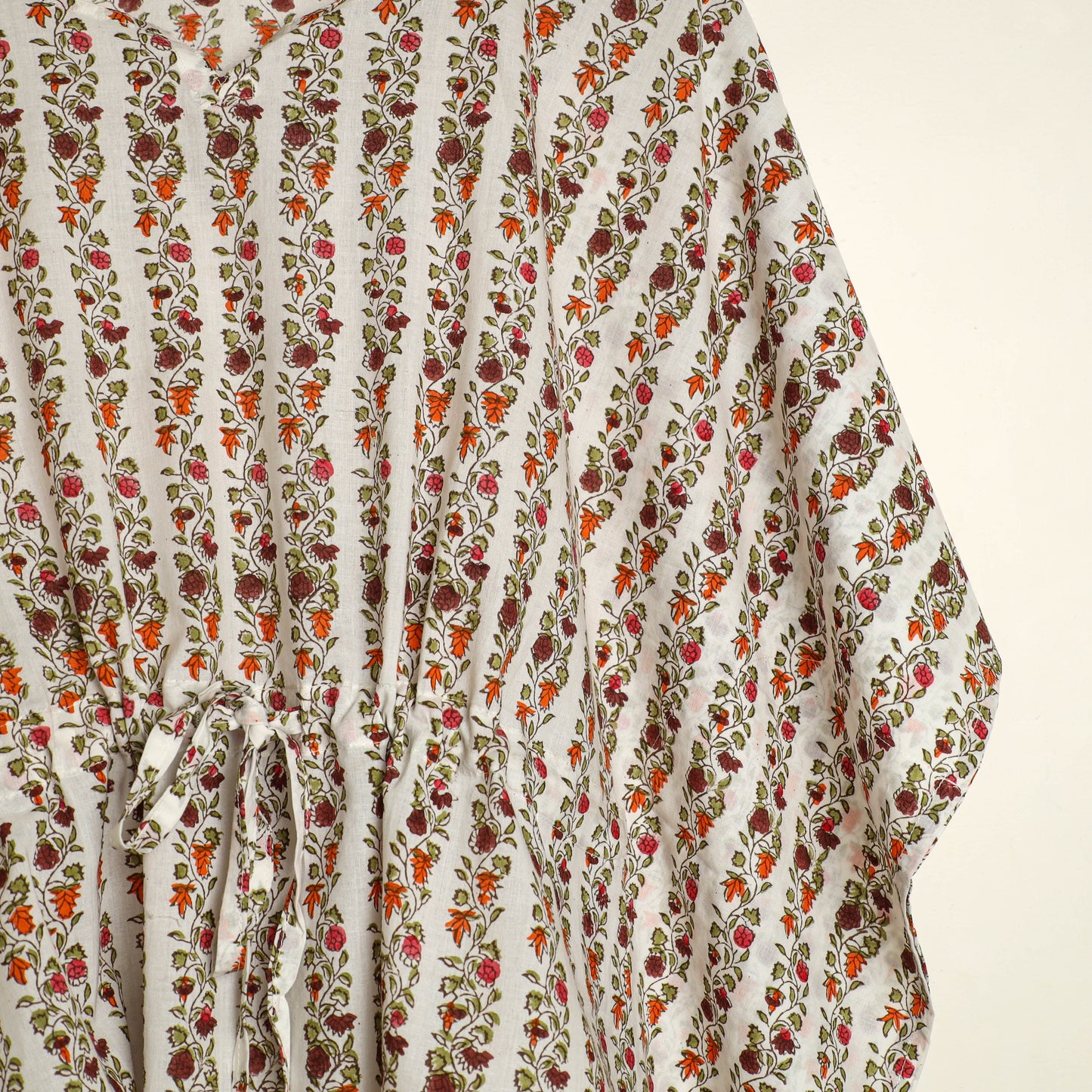 White - hand printed cotton kaftan & pyjama night suit set