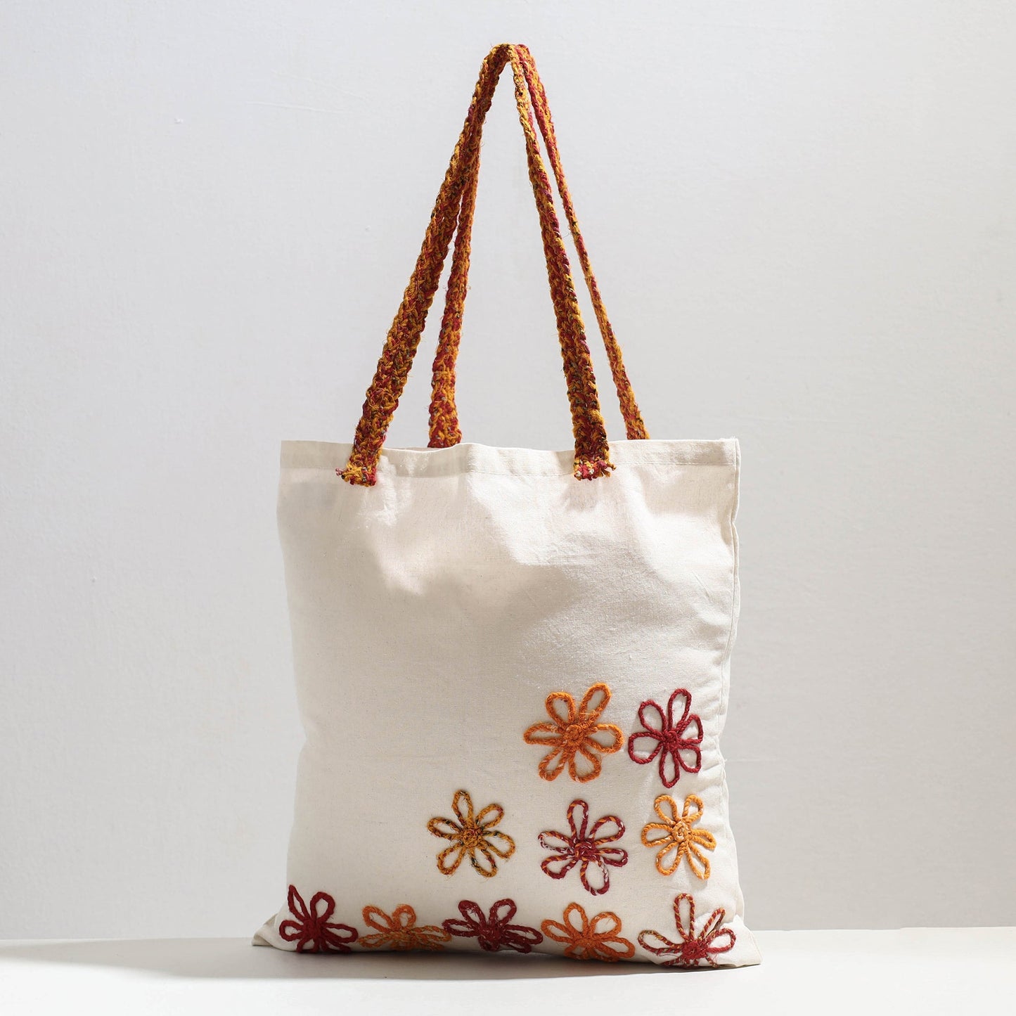 Handcrafted Cotton Recycled Flower Design Shoulder Bag Online l iTokri.com