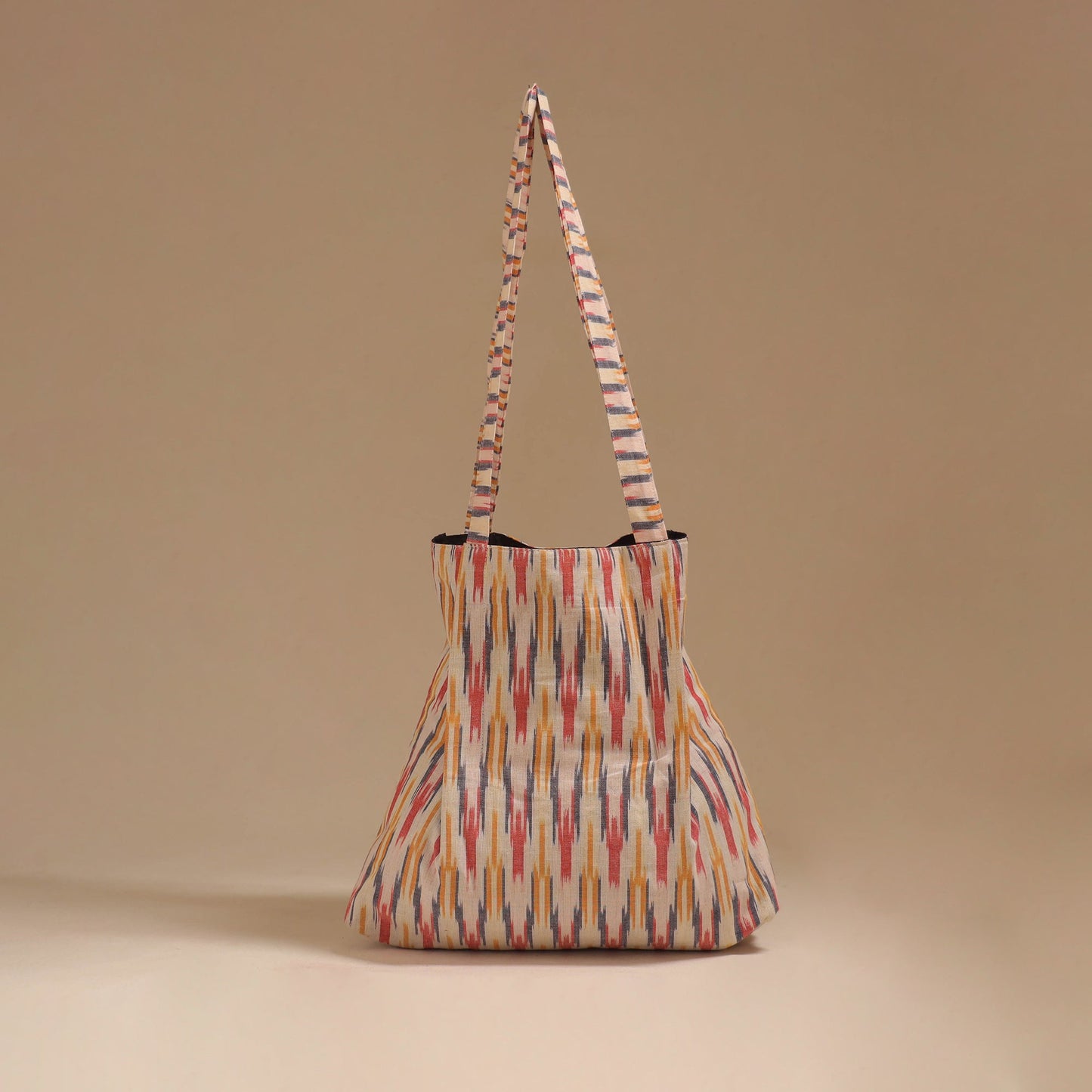 Handcrafted fabric jhola bag 30