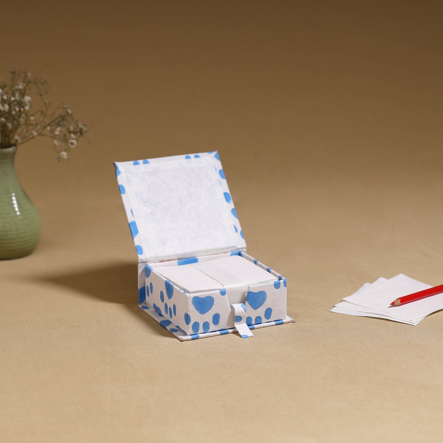 White - handcrafted printed card holder with slips 23