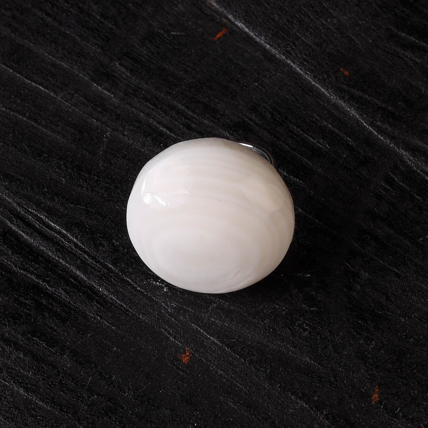 White - handcrafted seashell ring (adjustable) 24