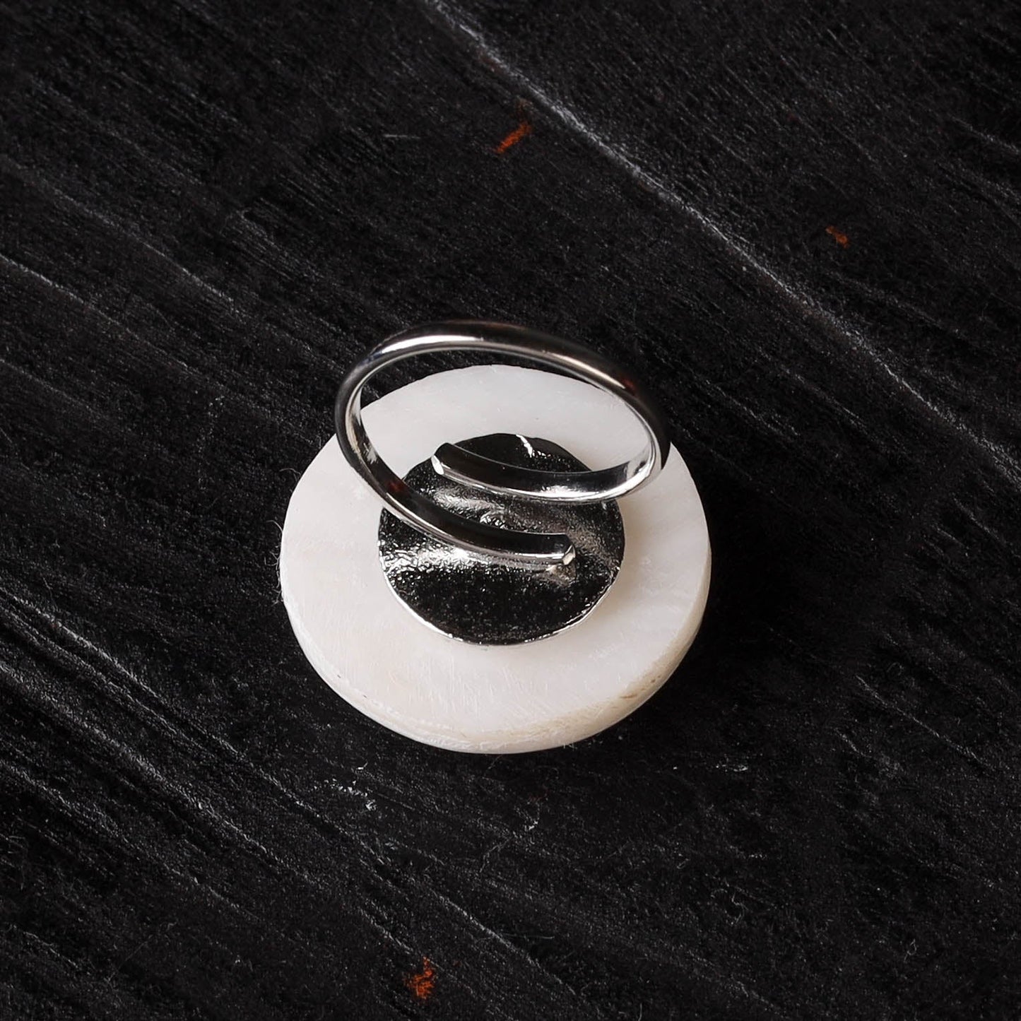 White - handcrafted seashell ring (adjustable) 24