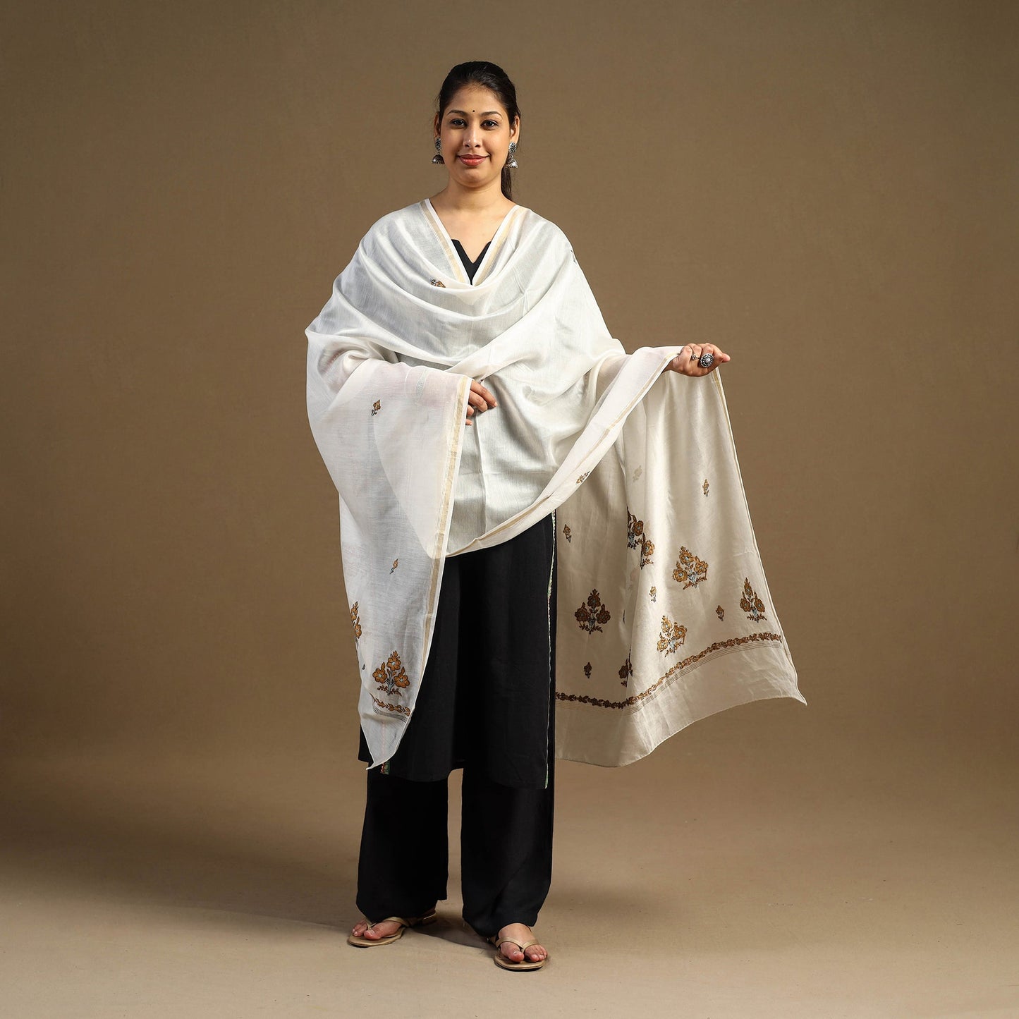 Buy Handloom Chanderi Silk Kashida Embroidery Dupatta