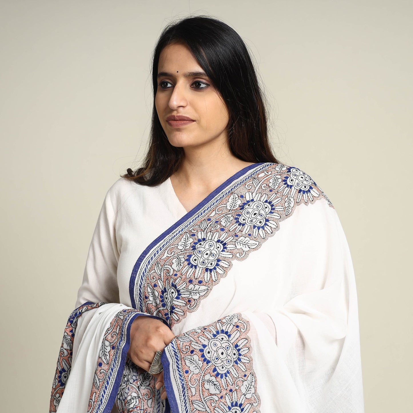 Buy Bengal Kantha Embroidered Cotton Handloom Dupatta Online at iTokri.com