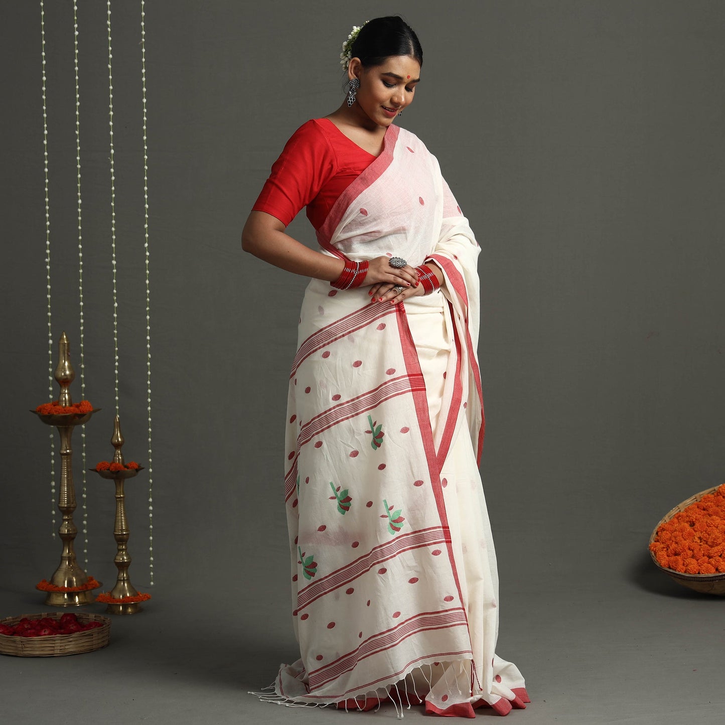 Handloom Cotton Phulia Jamdani Saree