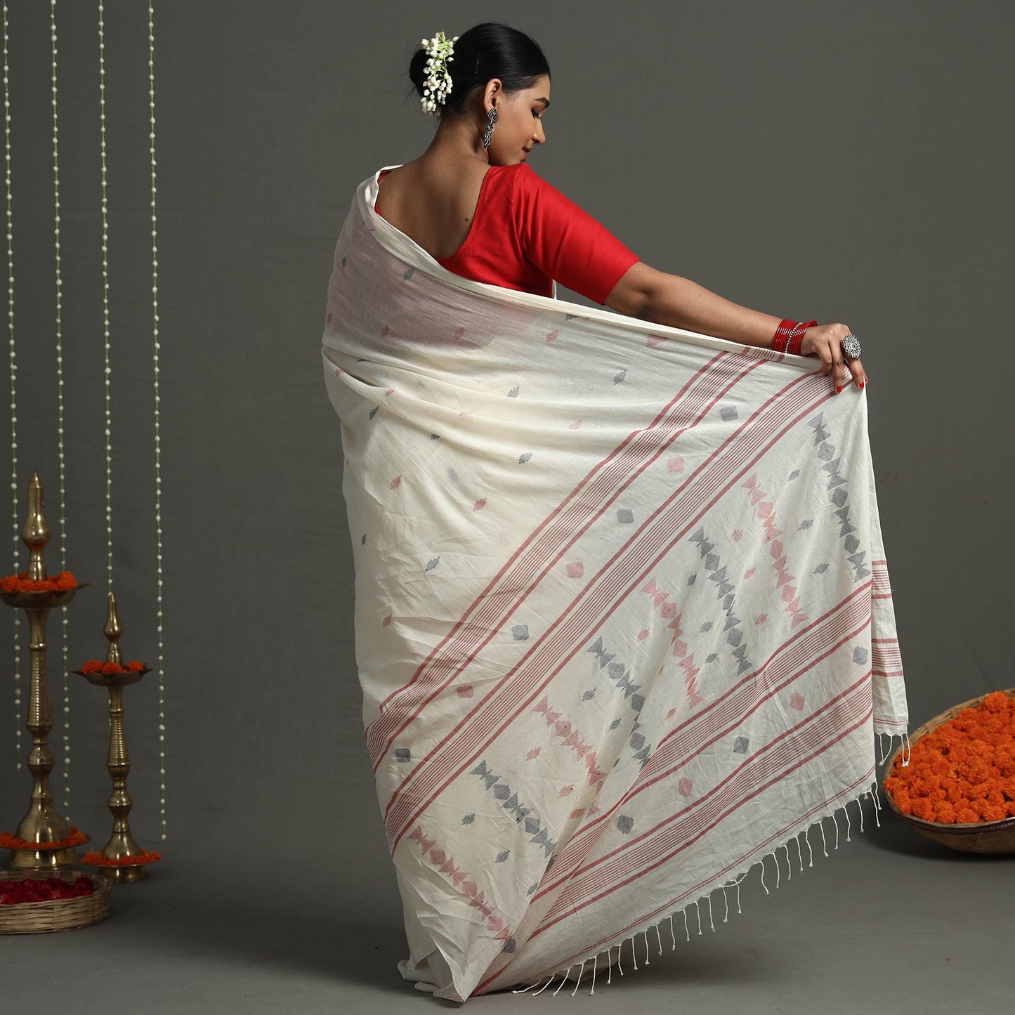 Handloom Cotton Phulia Jamdani Saree