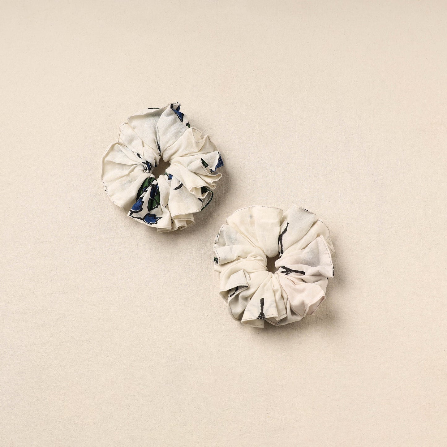 White - handmade cotton rubber bands/scrunchies (set of 2)