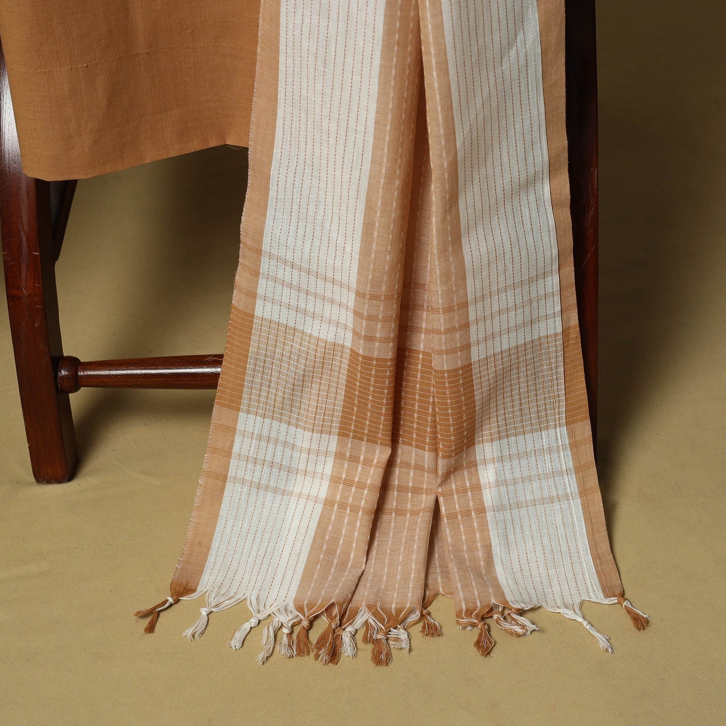 Jacquard cotton 3pc unstitched dress material 138