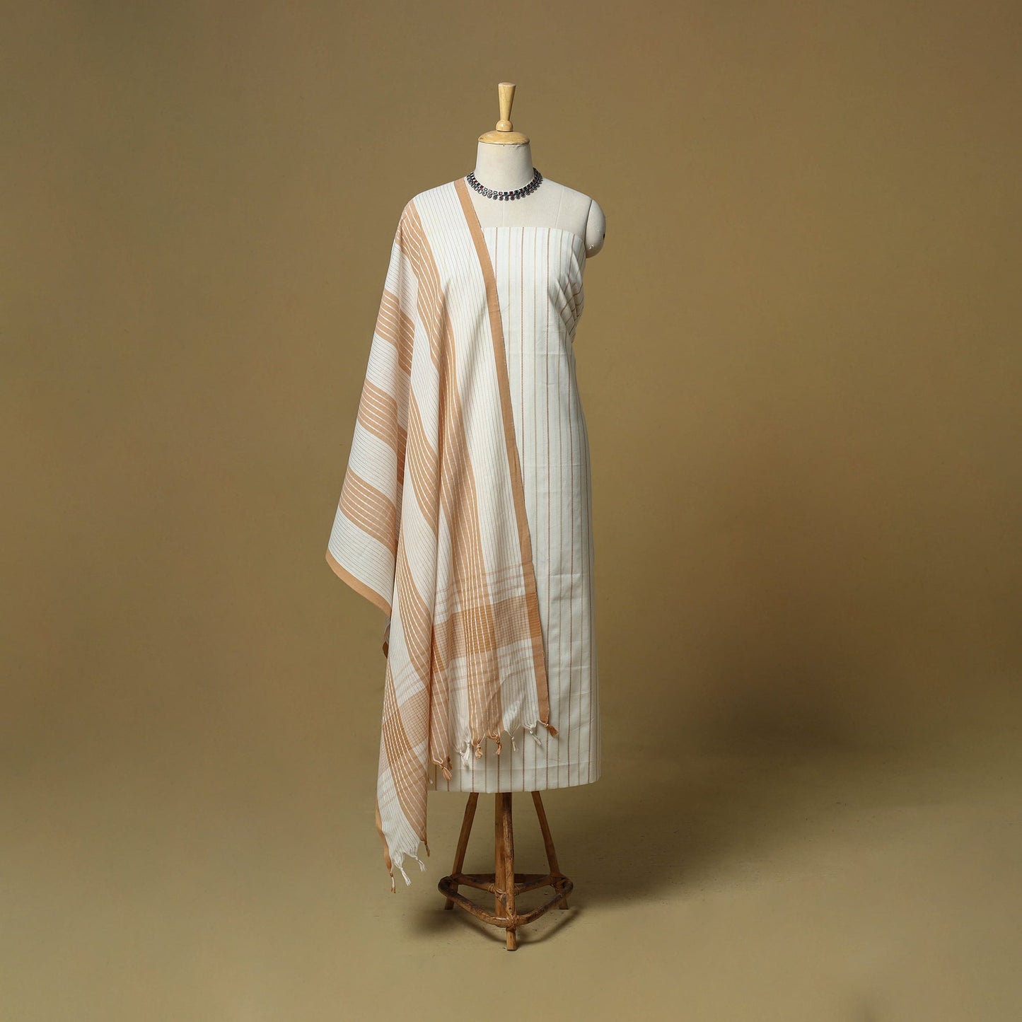 Jacquard cotton 3pc unstitched dress material 95