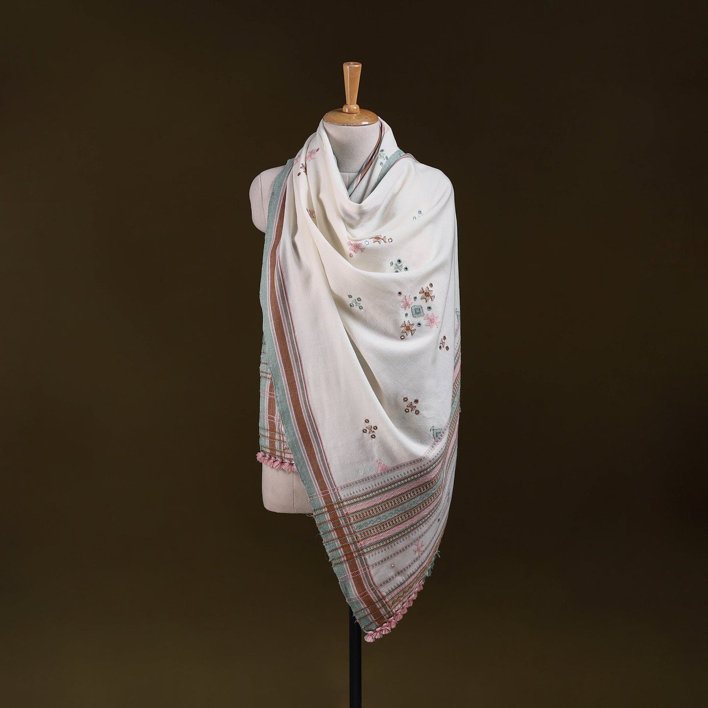 Kutch bhujodi handwoven mirror work acrylic wool shawl 49