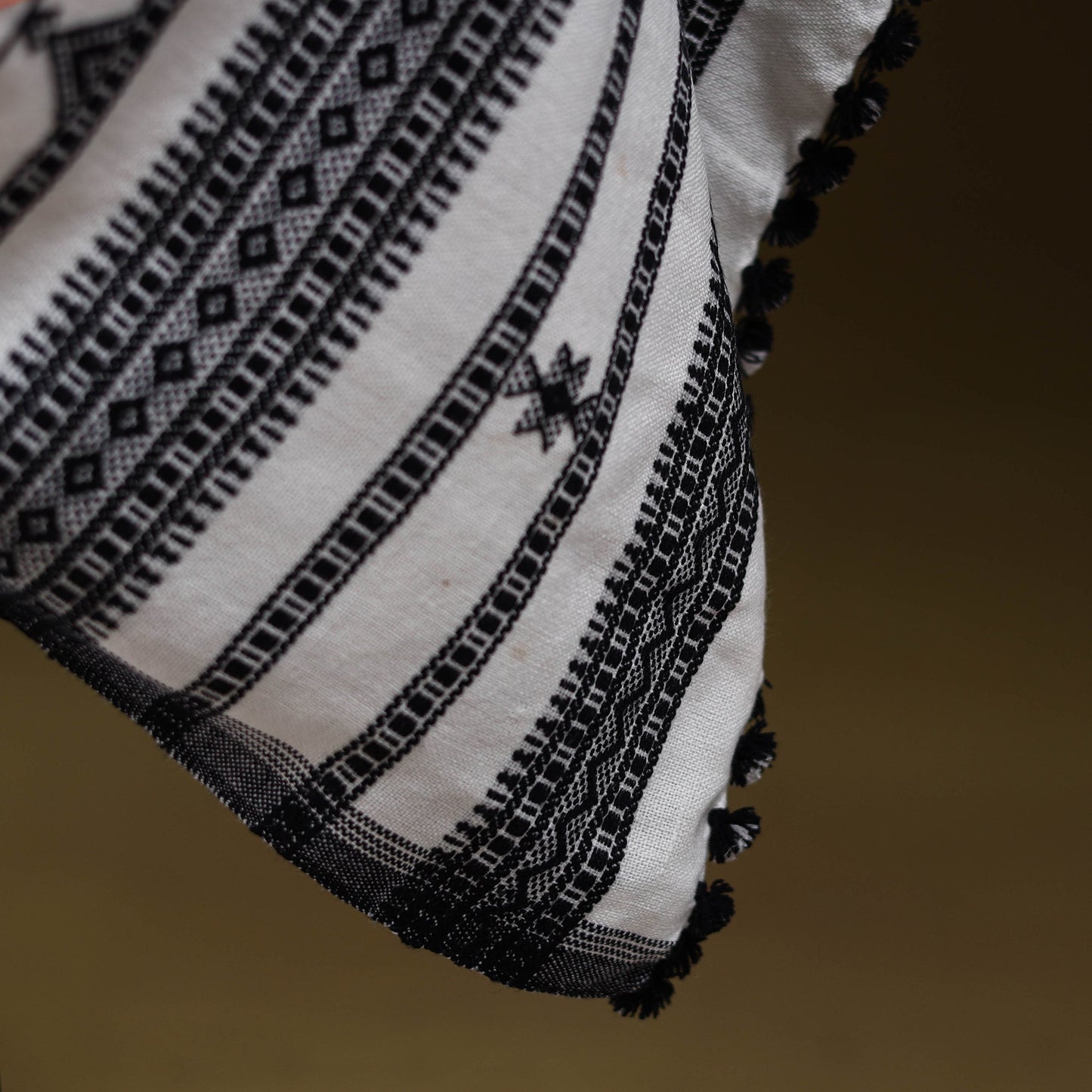White - kutch mirror work handwoven neran hand embroidery