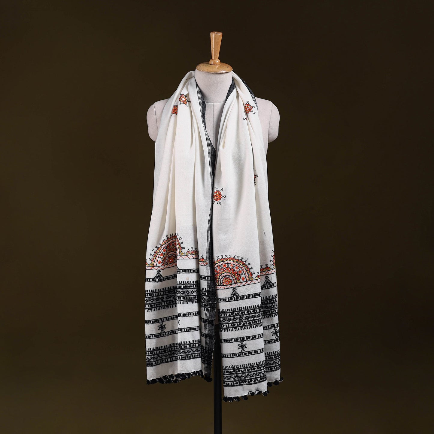 White - kutch mirror work handwoven neran hand embroidery