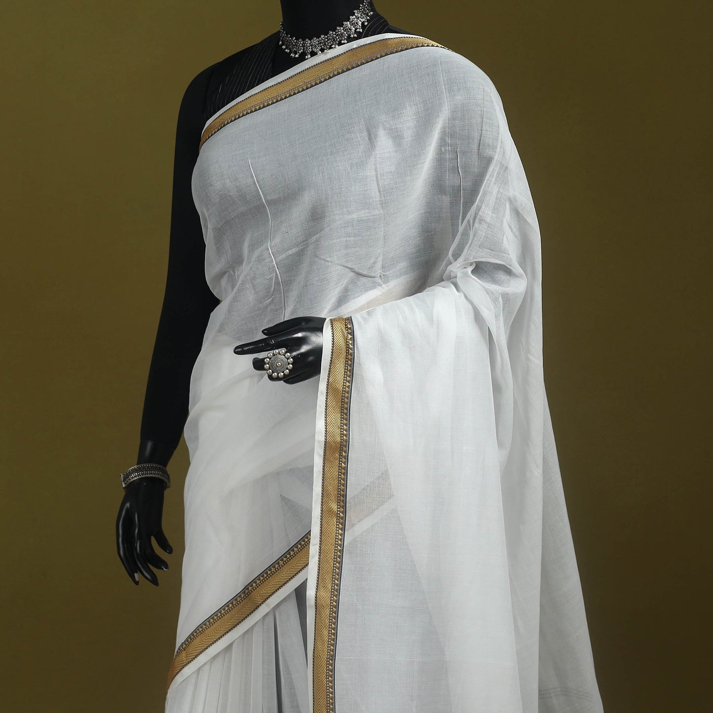 Mercerised cotton dharwad saree with thread border 14