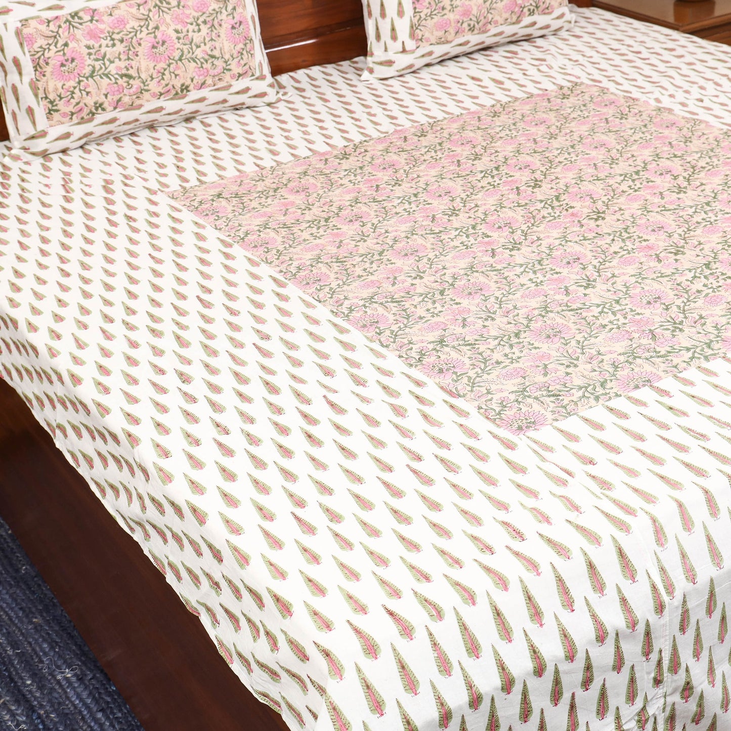 Patchwork hand double sanganeri bedsheet set (108 x 90 in)