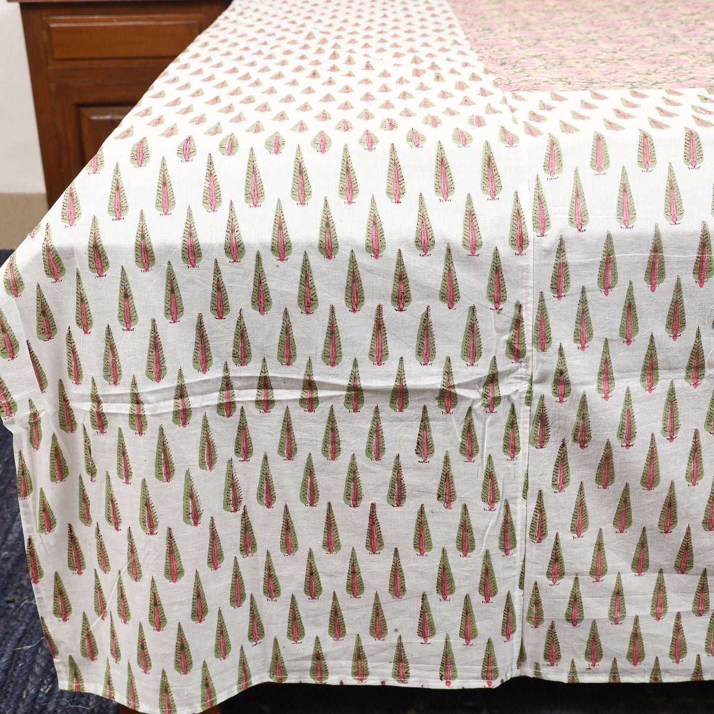 Patchwork hand double sanganeri bedsheet set (108 x 90 in)