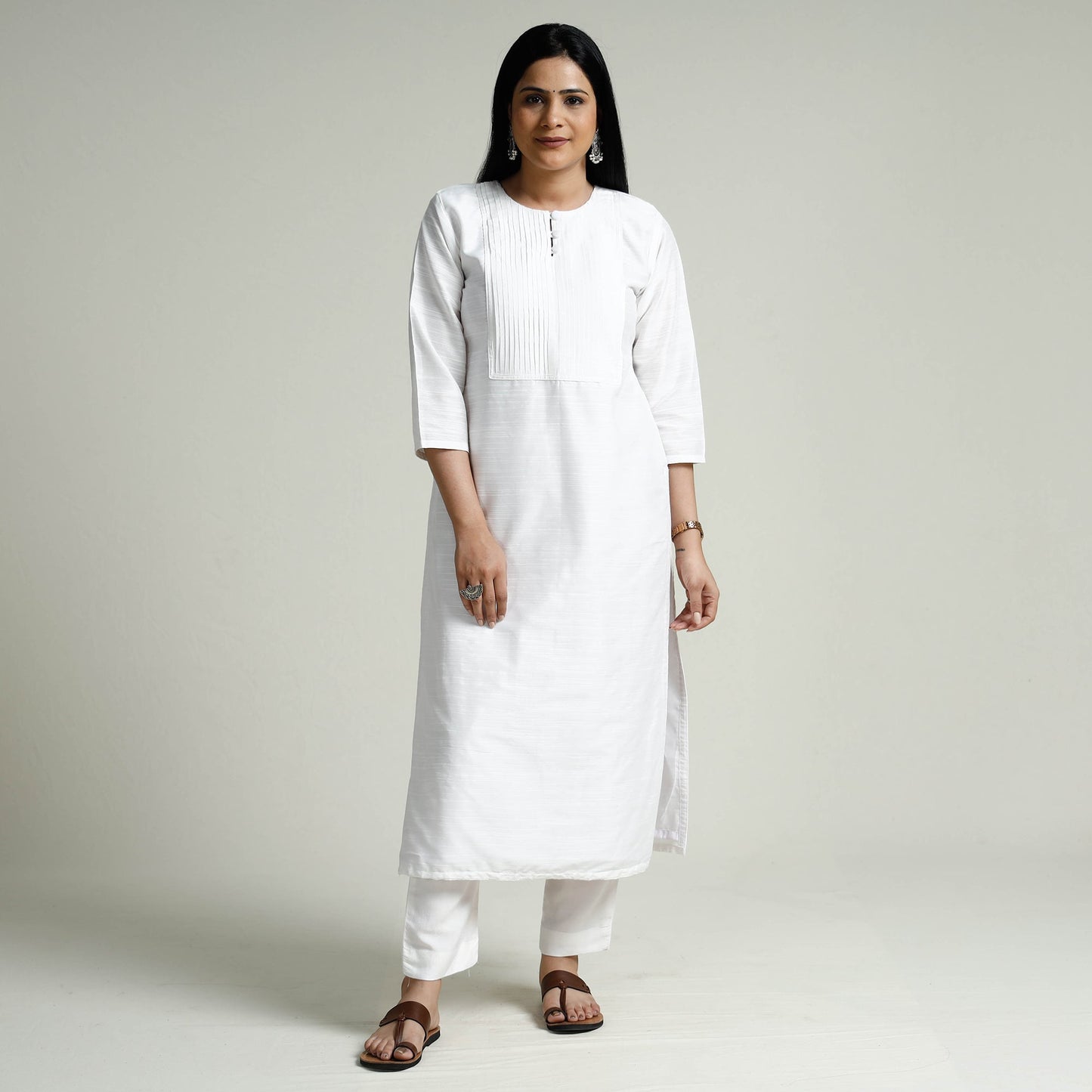 White - Plain Silk Pintuck Long Straight Kurta