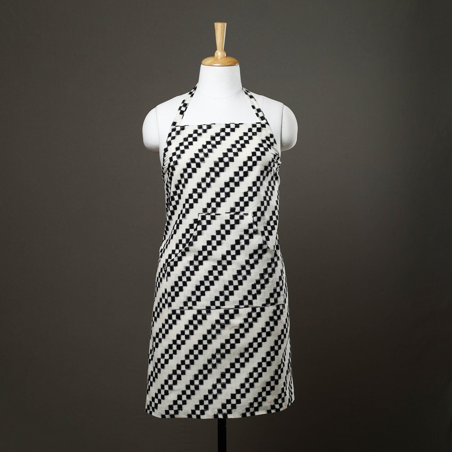 White Pochampally Ikat Weave Cotton Apron with Pocket