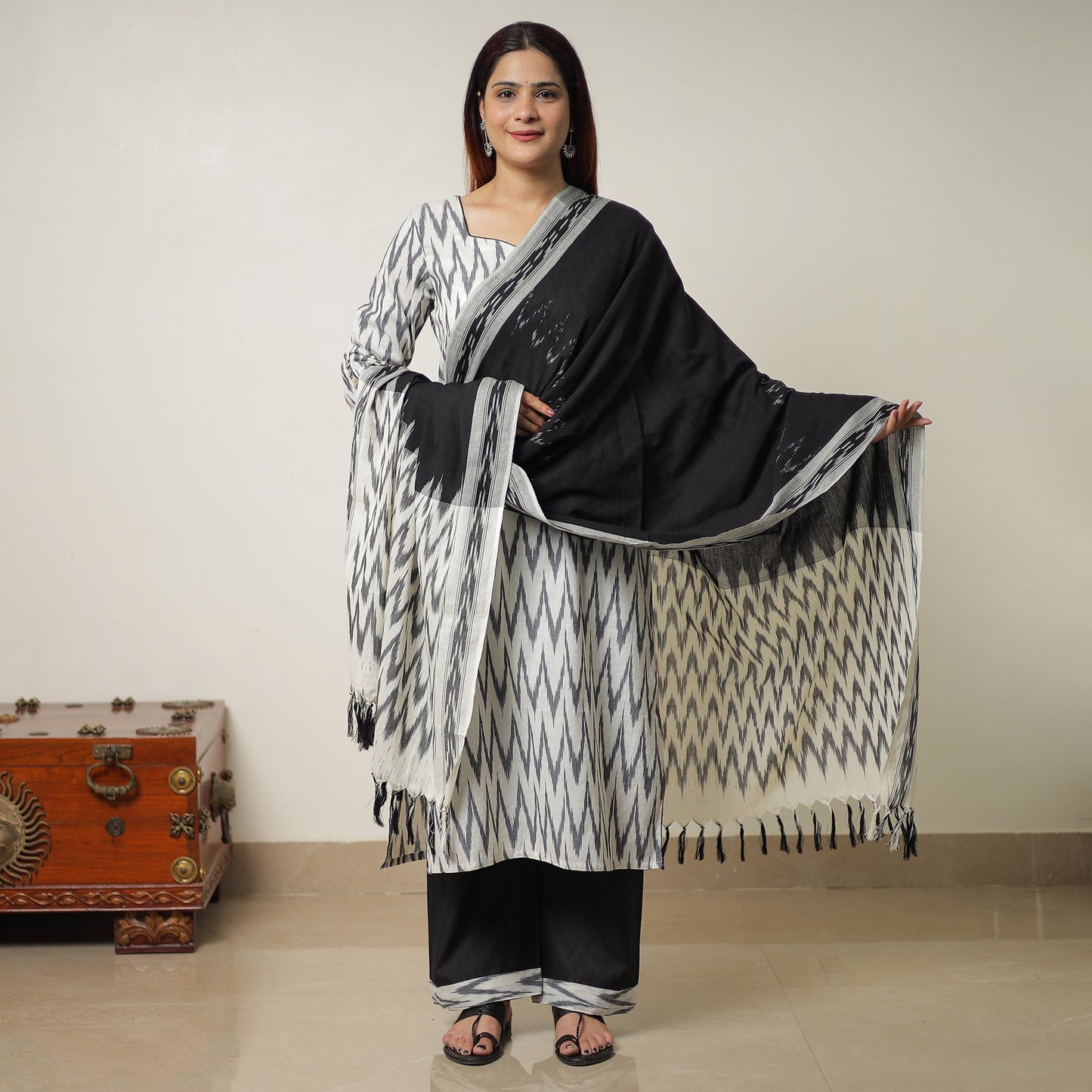 Pochampally Ikat Weave Cotton Kurta with Palazzo & Dupatta Set 01