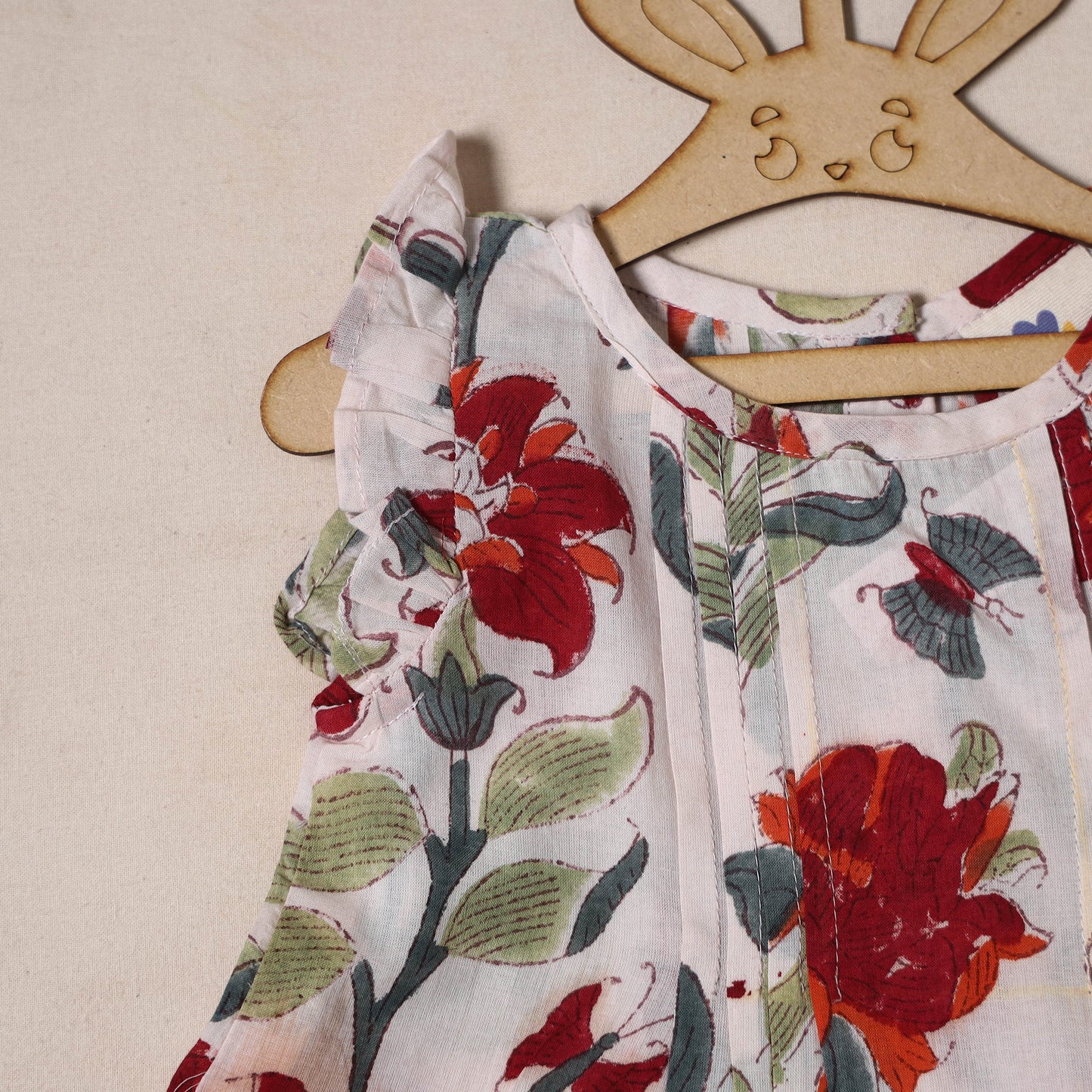 White - pure cotton baby girls floral top & shorts (6-12