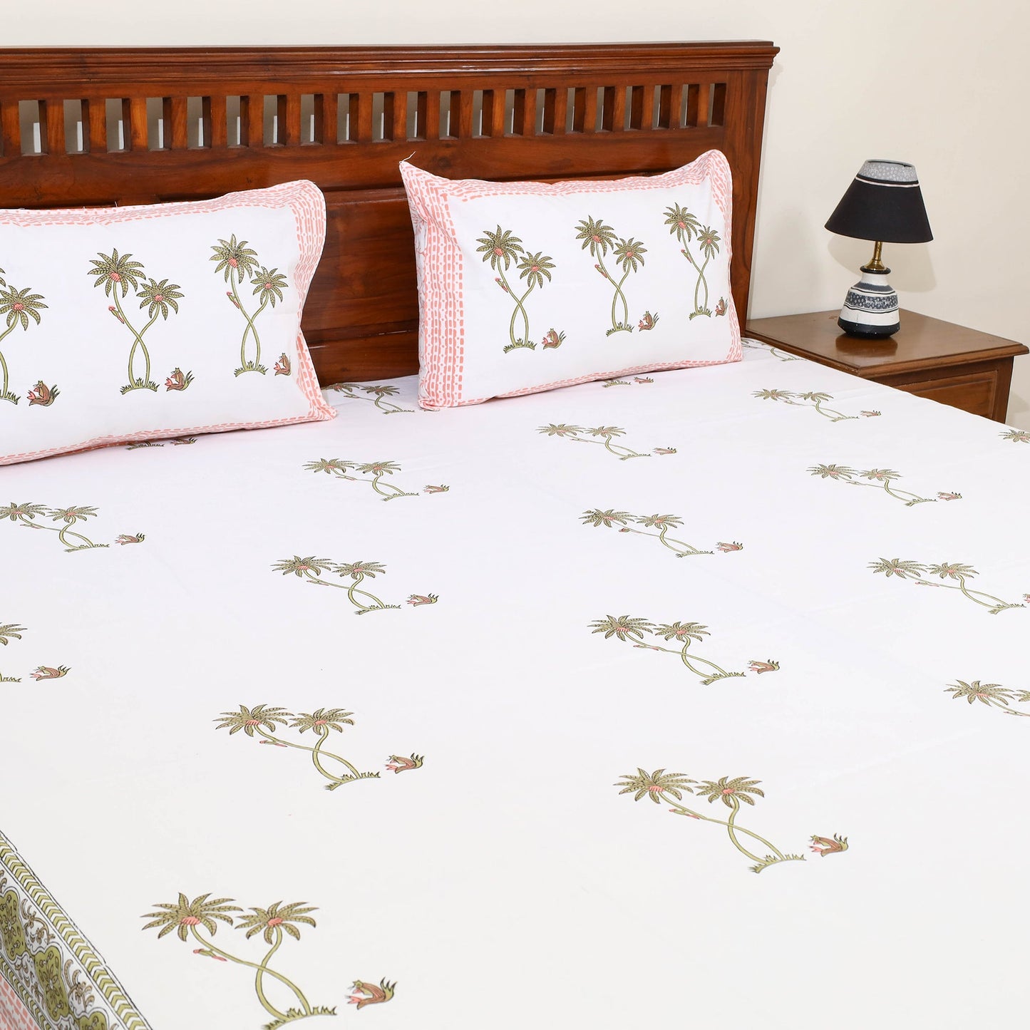 White - Pure Cotton Double Sanganeri Print Bed Sheet 07