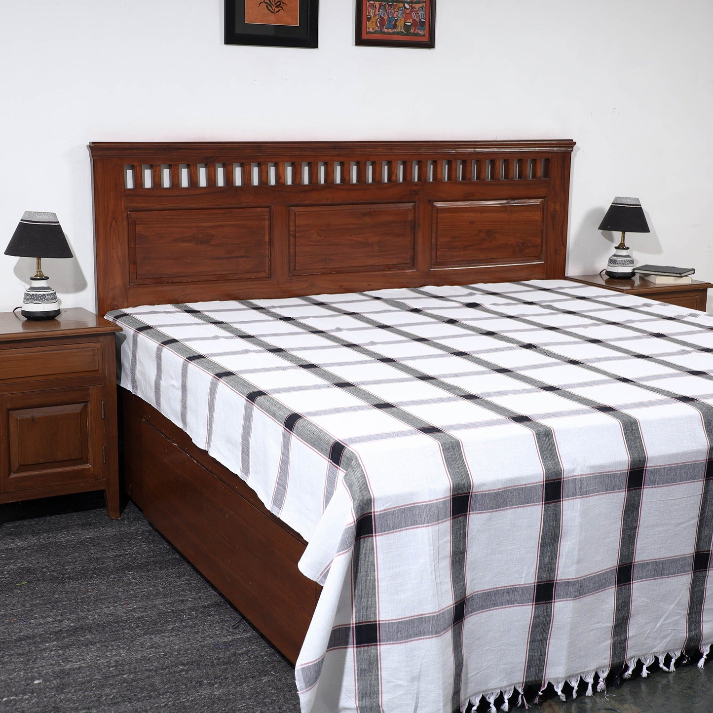 Buy Pure Handloom Cotton Double Bed Cover Online at iTokri.com