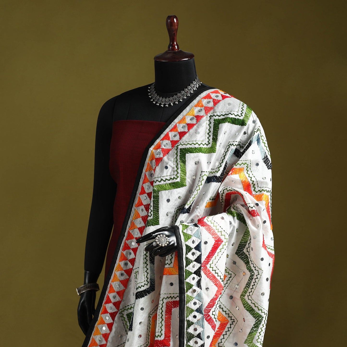 Ranihati chanderi silk zig zag hand embroidery dupatta 40